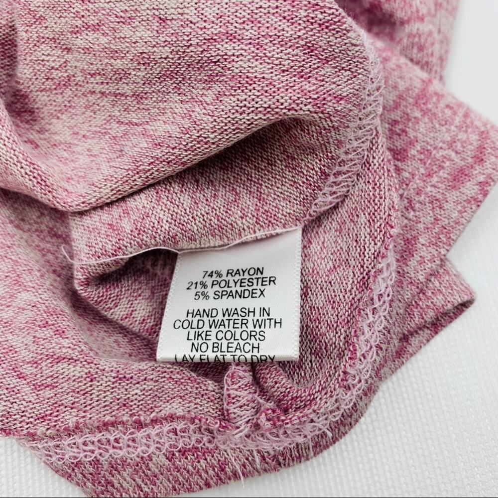 Gibson Ruffle Edge Raglan Pullover - Picture 12 of 12